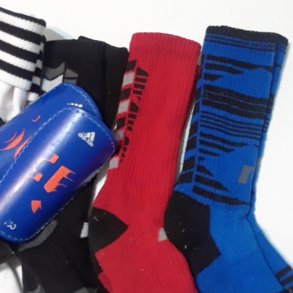 Bundle of 6 Long Socks & Shin Guard